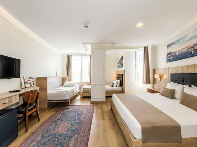 Family Quadruple Room