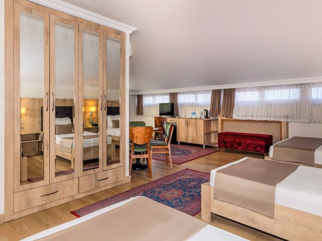 Family Studio, Multiple Beds, Sea View