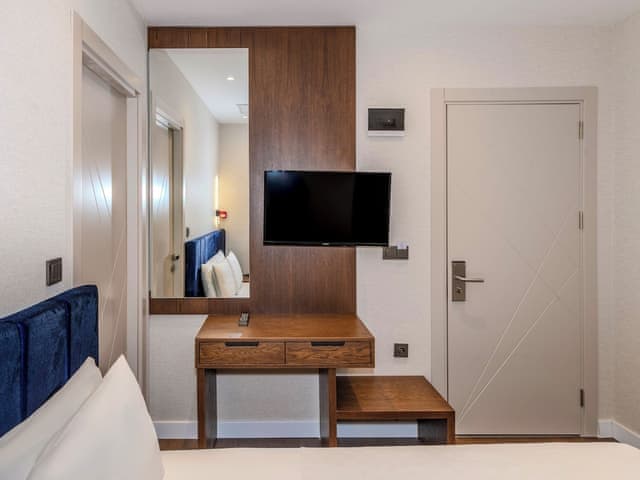 Economy Room, No Windows