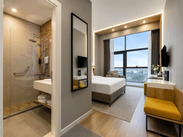 Superior Room, 1 King Bed