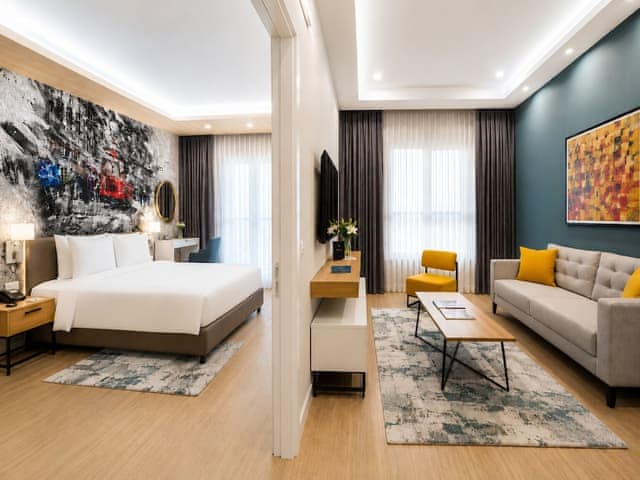 Junior Suite, 1 King Bed, Non Smoking