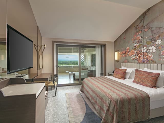 Family Roof Suite with Jacuzzi