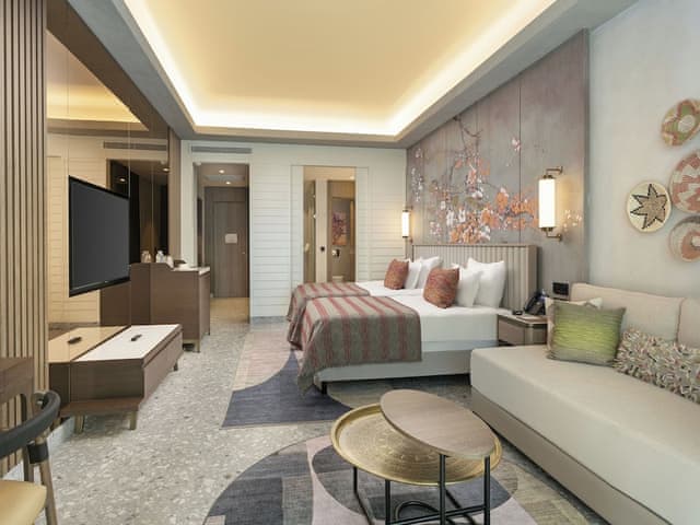 Superior Room, Golf View