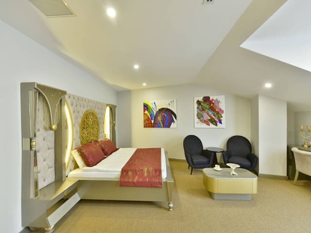 King Deluxe Room
