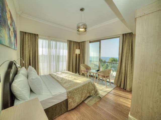 Delüks Çift Kişilik Oda, Balkonlu, Deniz Manzaralı