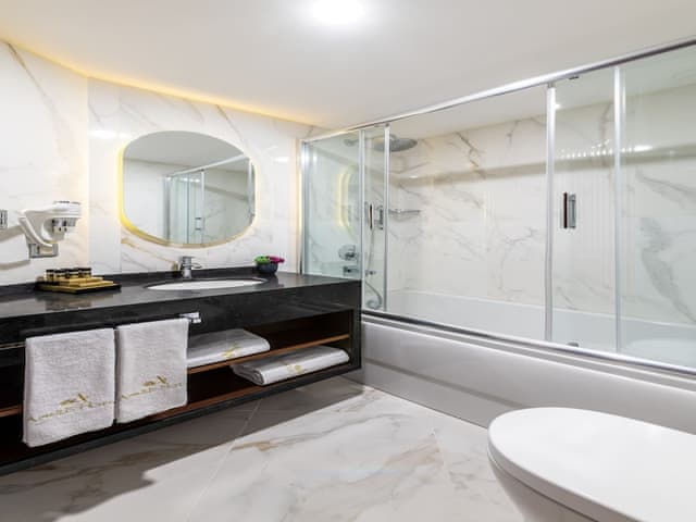 Çift Kişilik veya İki Yataklı Oda