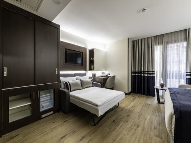 Standart Dört Kişilik Oda