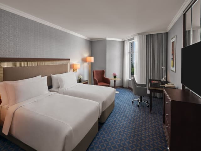 Executive Twin Room, City View