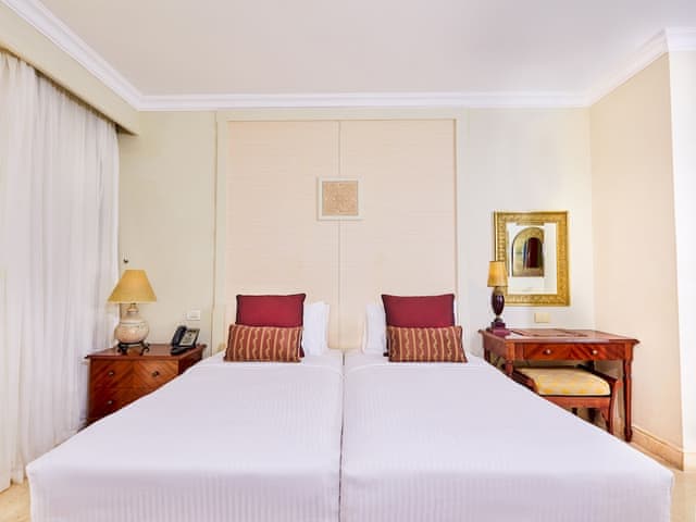 Deluxe Double or Twin Room, Garden View