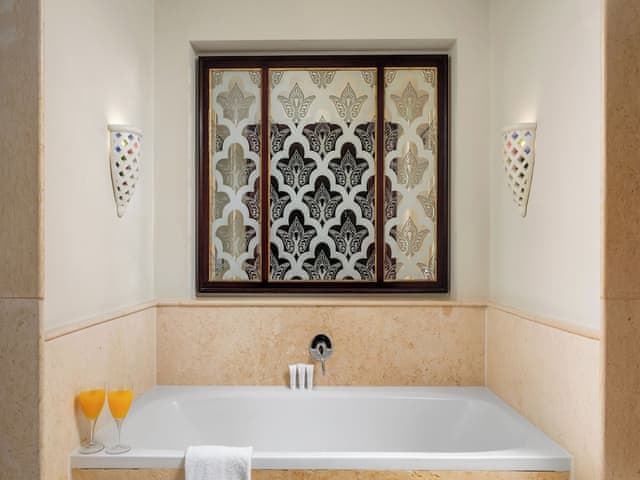 Deluxe Double or Twin Room, Garden View