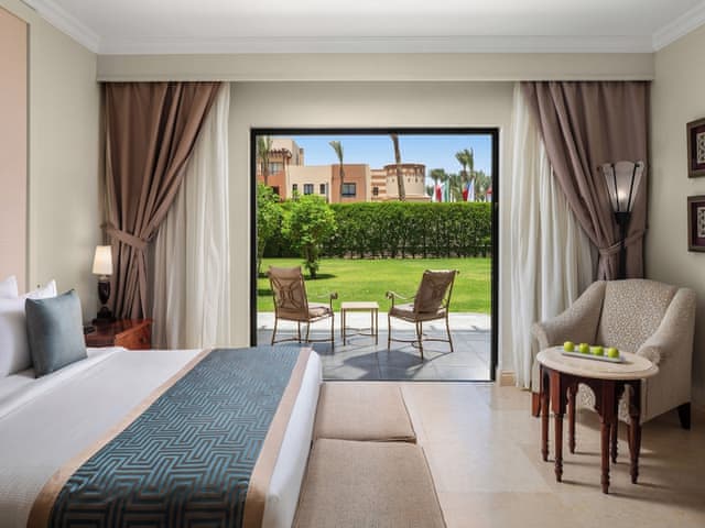 Deluxe Double or Twin Room, Garden View