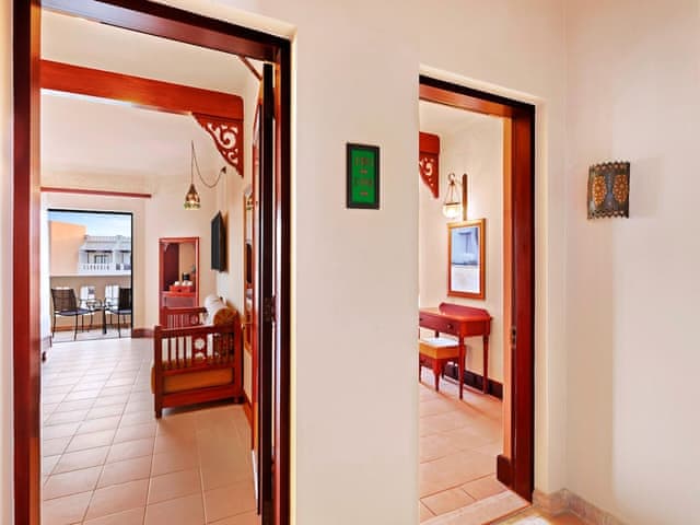 Family Room, 2 Bedrooms