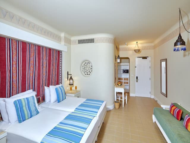 Deluxe Double or Twin Room, Garden View