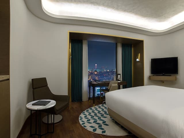 Executive Room, 1 King Bed, Club Lounge Access