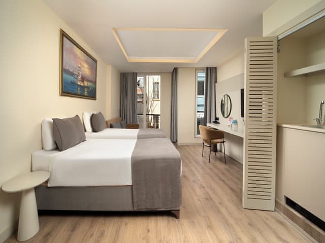 Superior Triple Room with French Balcony