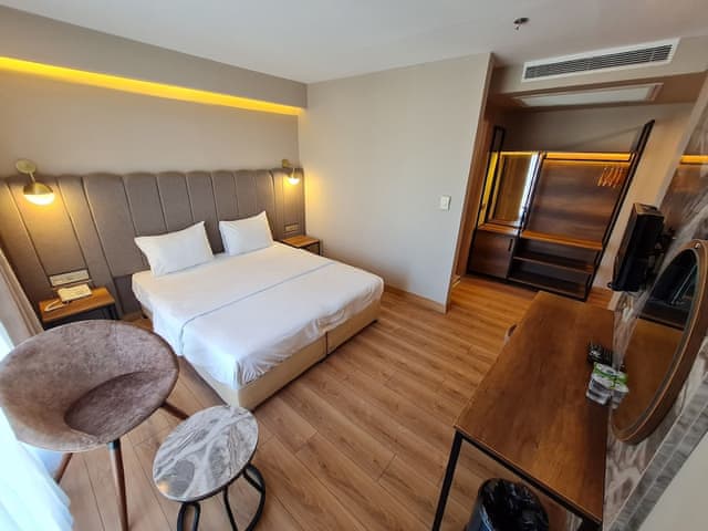 Economy Double or Twin Room