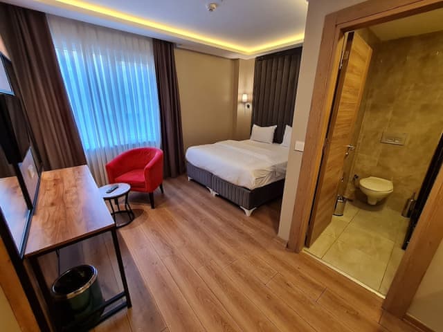 Economy Double or Twin Room