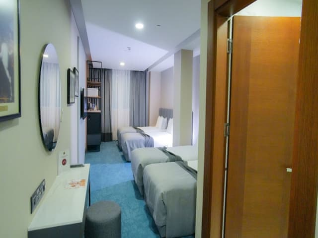 Standart Dört Kişilik Oda