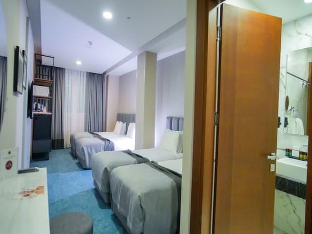 Standart Dört Kişilik Oda