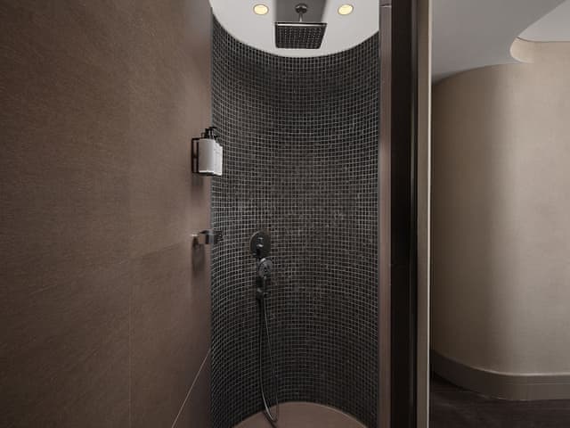 Superior Room, 1 King Bed, City View