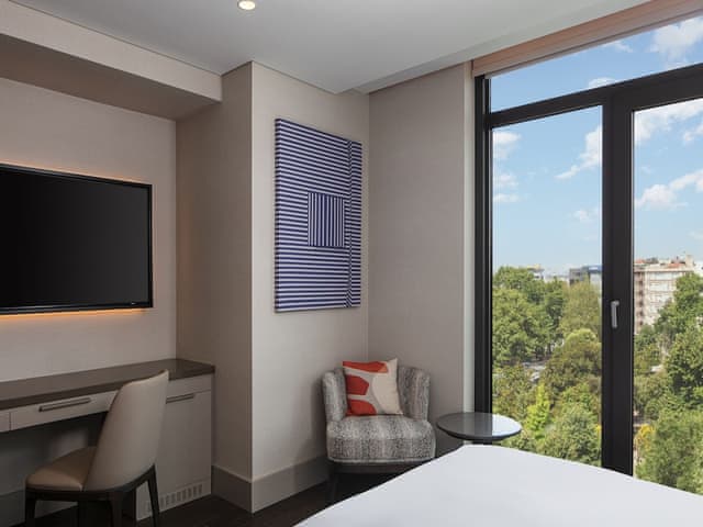 Deluxe Room, 1 King Bed, Park View