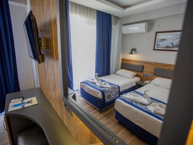 Standard Room, Pool view