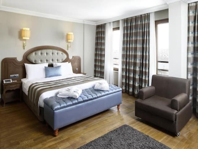 Deluxe Double Room, 1 Queen Bed, Sea View