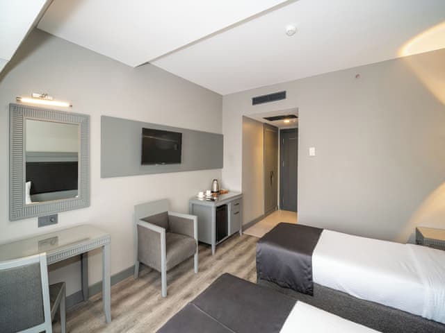 Standart İki Yataklı Oda