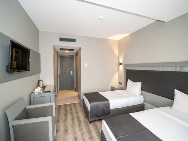 Standart İki Yataklı Oda