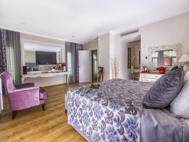 Amsterdam Luxury - 2 Bedroom
