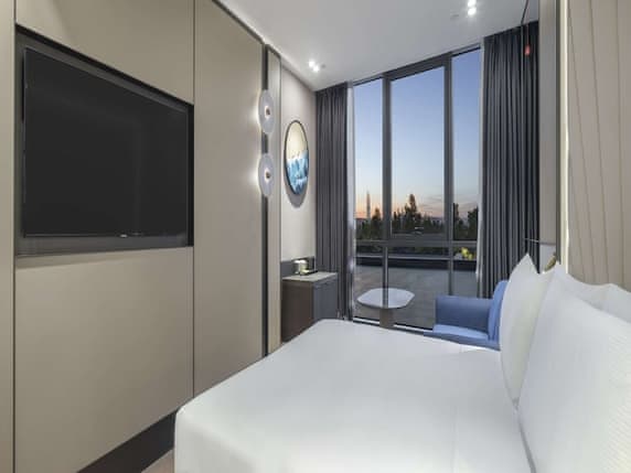 Room, 1 King Bed, Accessible