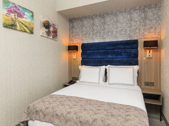 Ekonomik Çift Kişilik Oda