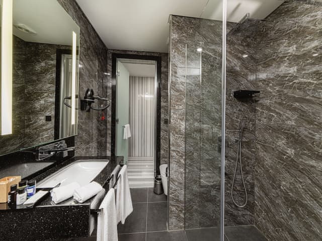 Deluxe Double Room With Turkish Bath