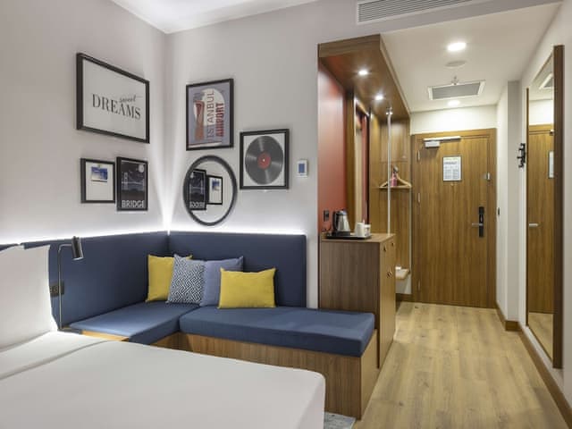Room, 1 King Bed