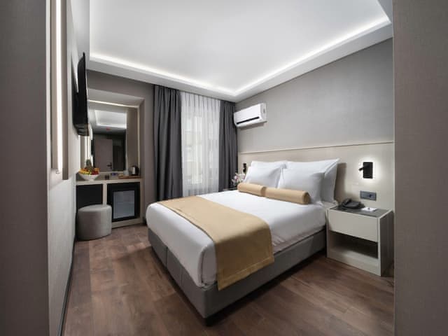 Economy Double or Twin Room