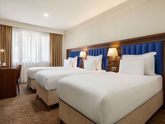 Deluxe Room, 3 Twin Beds