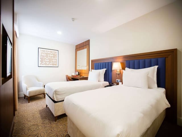 Deluxe Room, 2 Twin Beds, Balcony