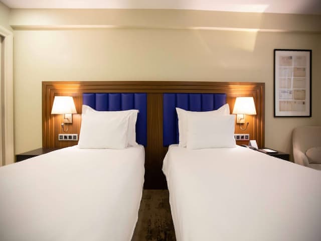 Deluxe Room, 2 Twin Beds, Balcony