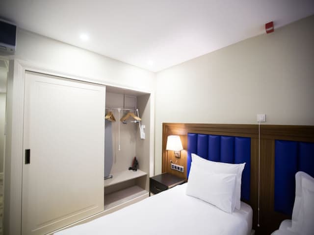 Room, 2 Twin Beds, Accessible (Mobility)