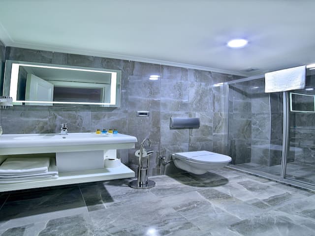 Çift Kişilik veya İki Yataklı Oda