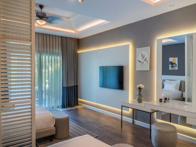 Superior Villa, Pool Access, Pool View