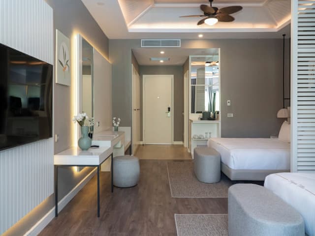 Superior Villa, Pool Access, Pool View