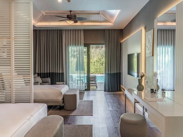 Superior Villa, Pool Access, Pool View