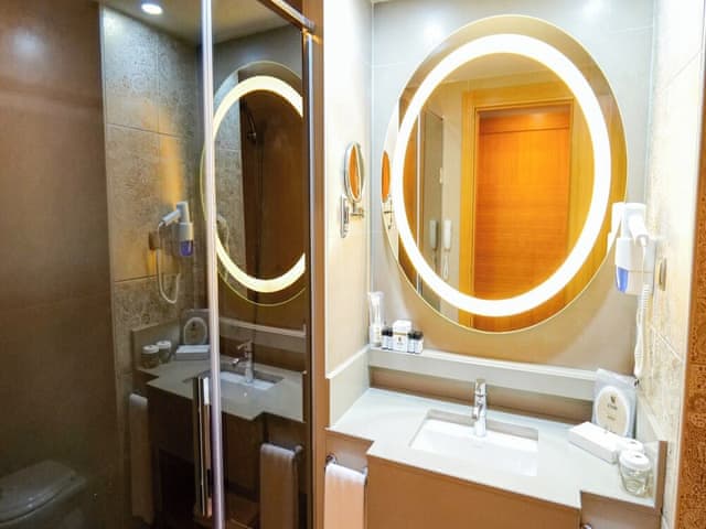 Superior Oda Kara Manzaralı