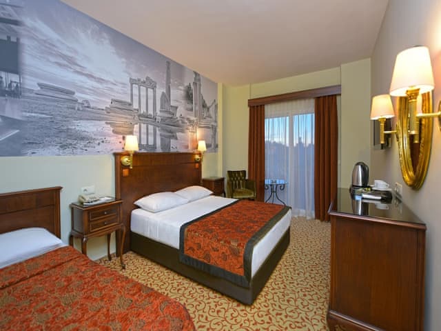 Standart Üç Kişilik Oda