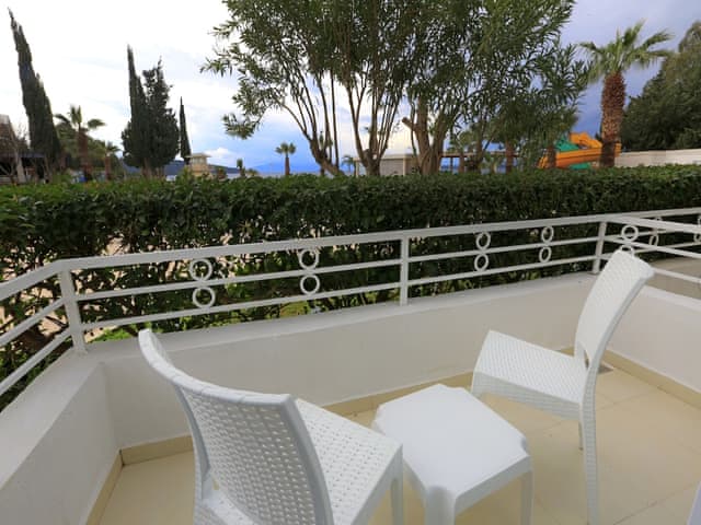 Superior Double Room, Garden View