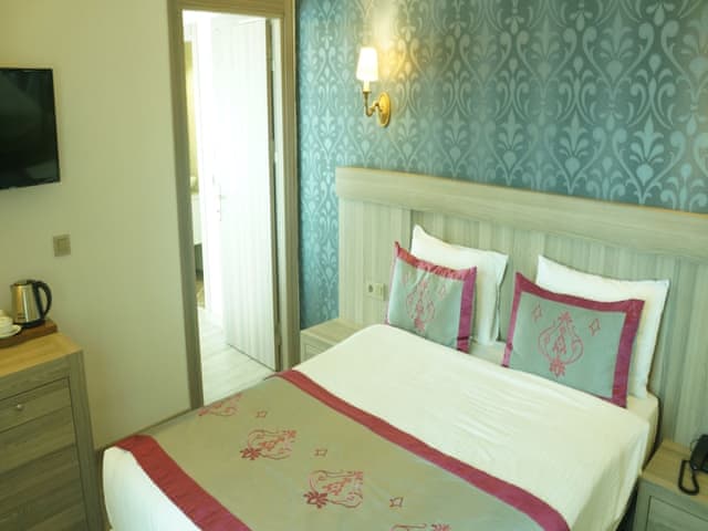 Ekonomik Çift Kişilik Oda