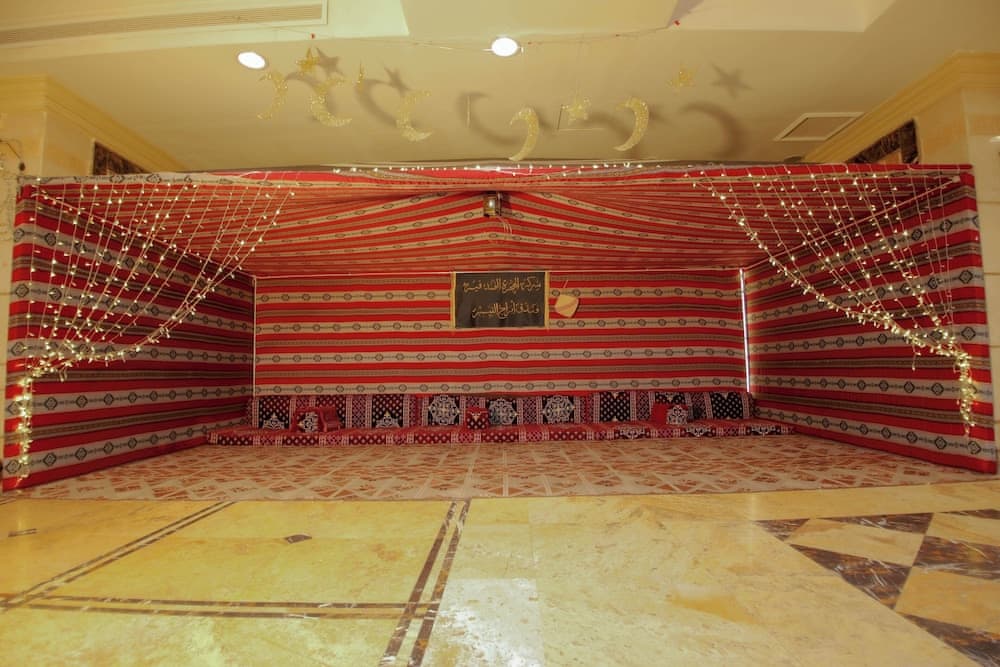 Abraj Al Tayseer Tuwa Hotel