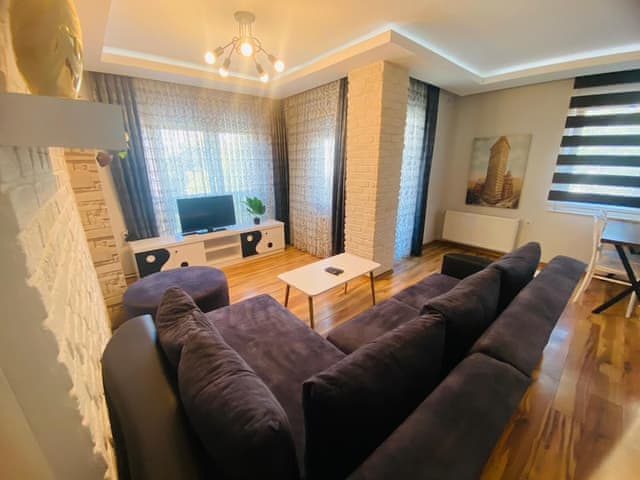 Relax Apartment with Balcony and Pool View