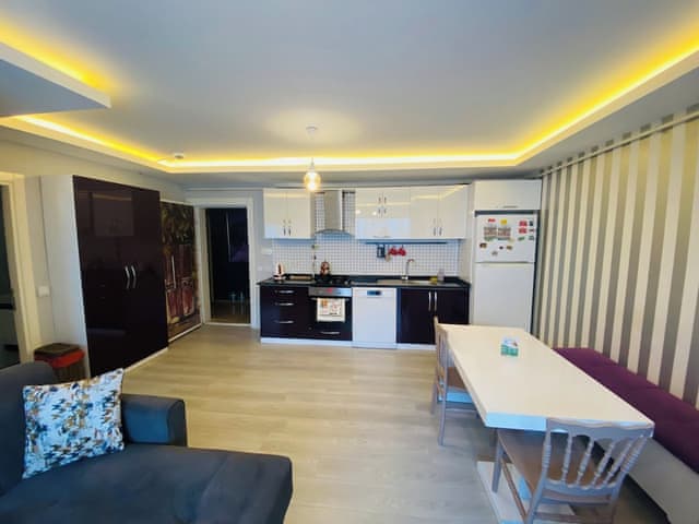 Elegance Apartment
